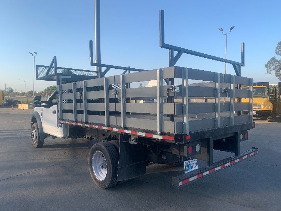 Flatbed Truck-Light and Medium Duty Trucks-Ford-2019-F450-Fresno-CA-112,595\n\t\tmiles-$ 39,250 - Image 6