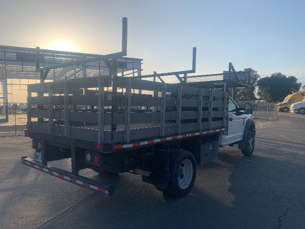 Flatbed Truck-Light and Medium Duty Trucks-Ford-2019-F450-Fresno-CA-112,595\n\t\tmiles-$ 39,250 - Image 8