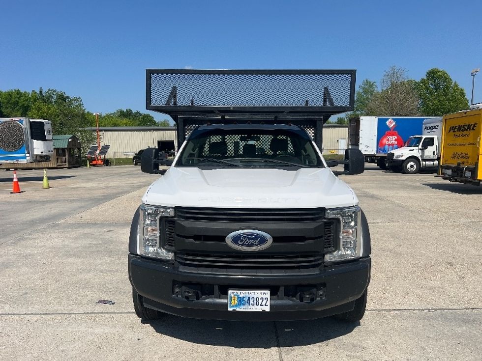 Flatbed Truck-Light and Medium Duty Trucks-Ford-2019-F450-Garland-TX-101,124\n\t\tmiles-$ 31,500 - Image 2