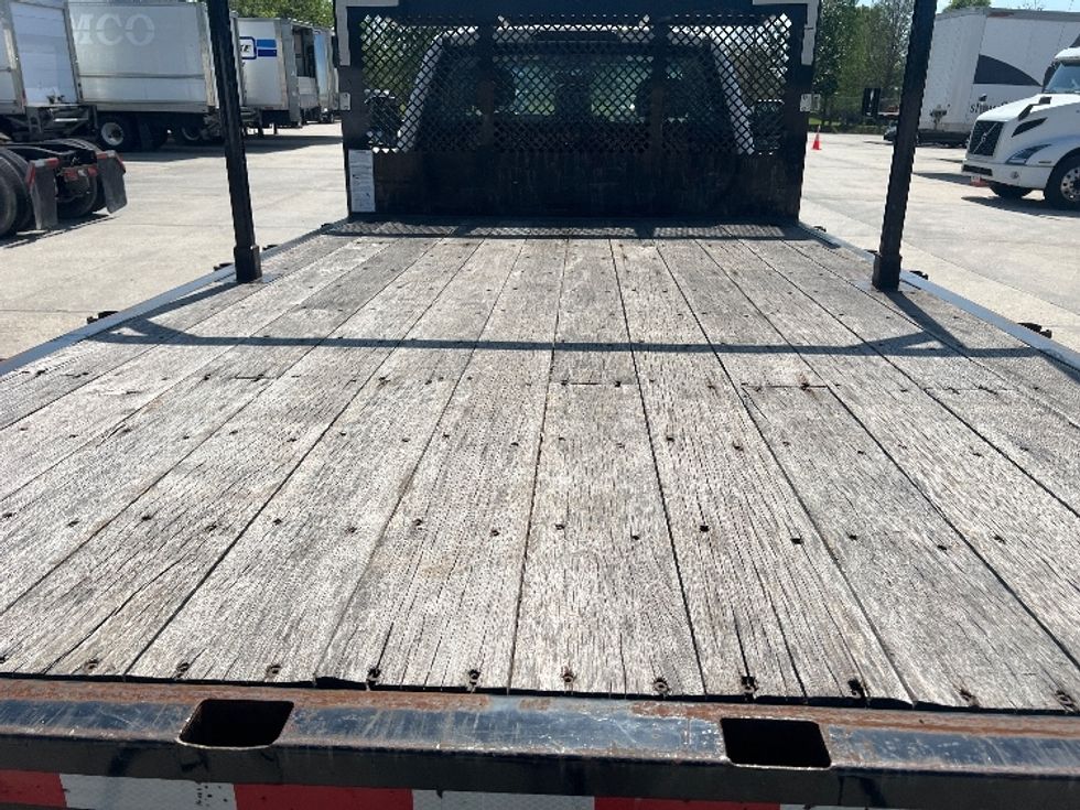 Flatbed Truck-Light and Medium Duty Trucks-Ford-2019-F450-Garland-TX-101,124\n\t\tmiles-$ 31,500 - Image 8