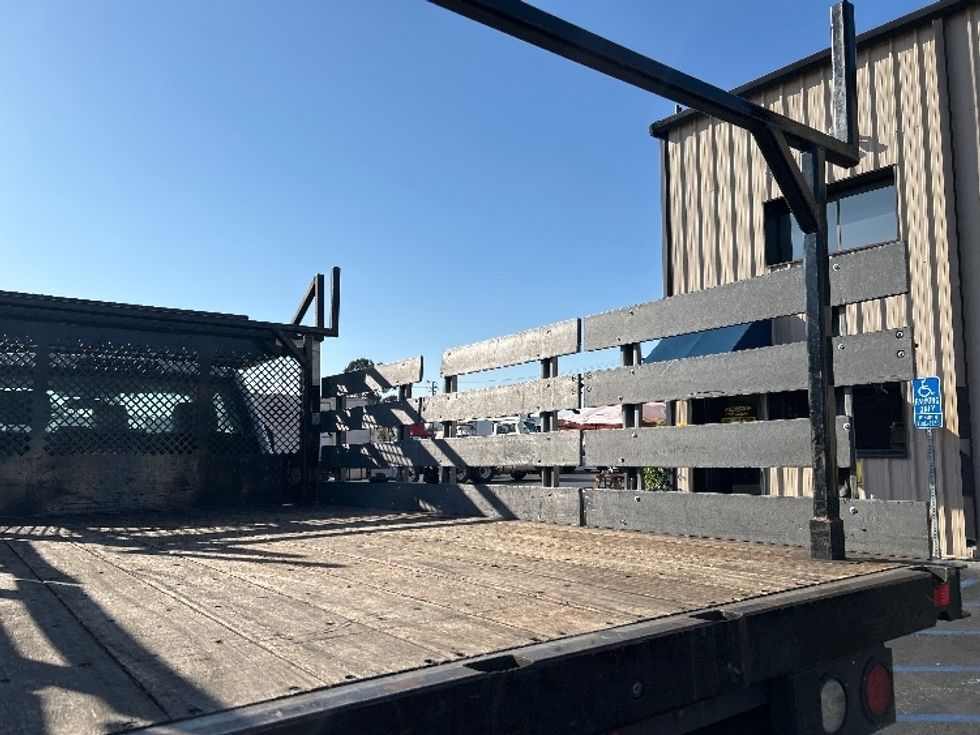 Flatbed Truck-Light and Medium Duty Trucks-Ford-2019-F450-Montebello-CA-143,031\n\t\tmiles-$ 36,750 - Image 11