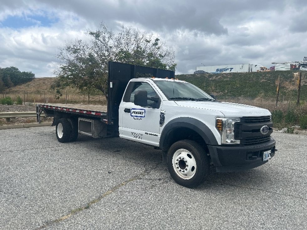 Flatbed Truck-Light and Medium Duty Trucks-Ford-2019-F450-Santa Ana-CA-114,559\n\t\tmiles-$ 34,750 - Image 1