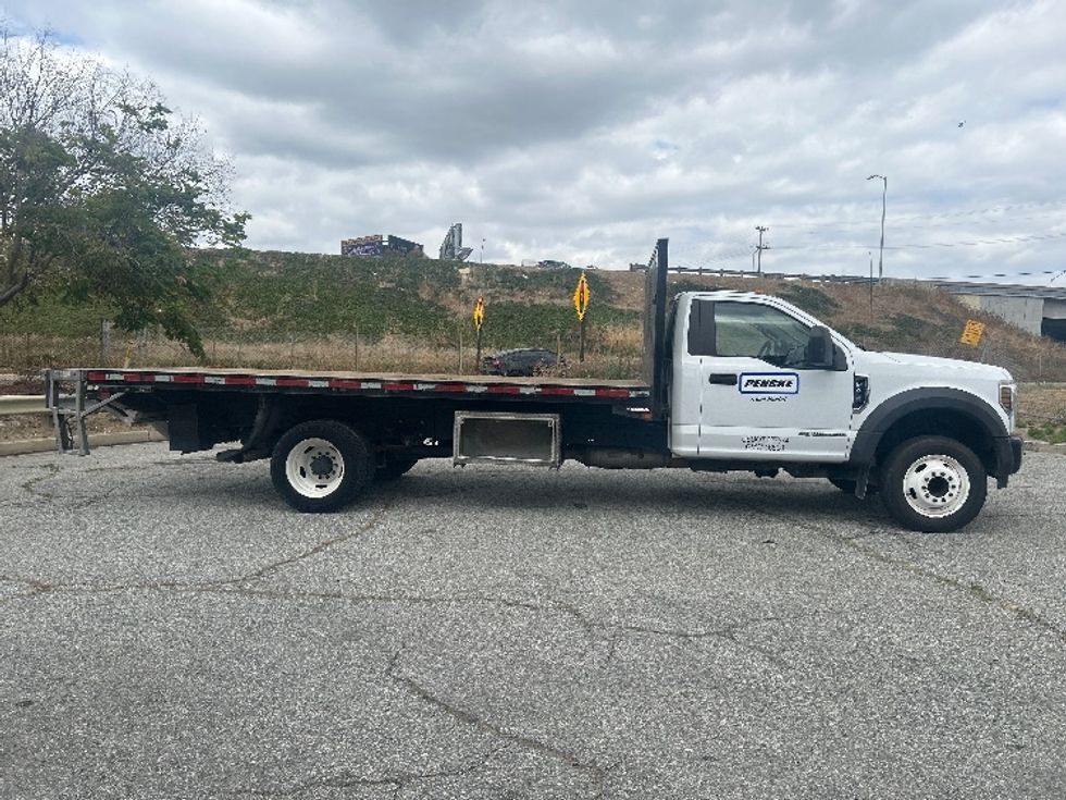 Flatbed Truck-Light and Medium Duty Trucks-Ford-2019-F450-Santa Ana-CA-114,559\n\t\tmiles-$ 34,750 - Image 12