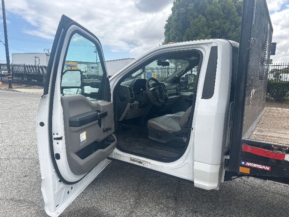 Flatbed Truck-Light and Medium Duty Trucks-Ford-2019-F450-Santa Ana-CA-114,559\n\t\tmiles-$ 34,750 - Image 13