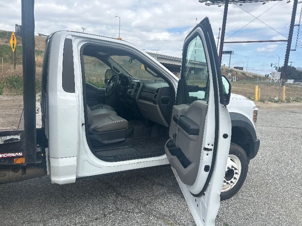 Flatbed Truck-Light and Medium Duty Trucks-Ford-2019-F450-Santa Ana-CA-114,559\n\t\tmiles-$ 34,750 - Image 17