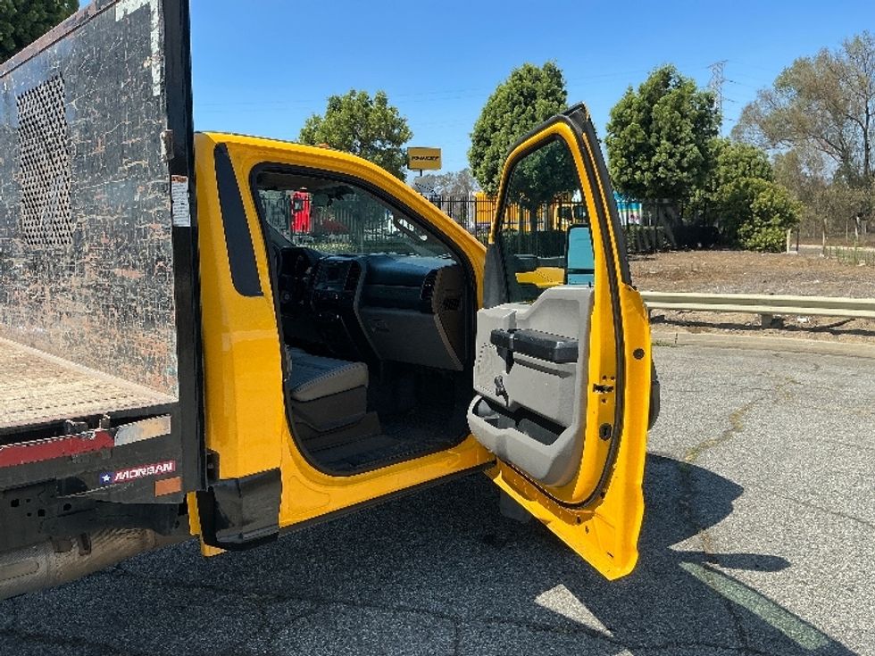 Flatbed Truck-Light and Medium Duty Trucks-Ford-2019-F450-Torrance-CA-106,160\n\t\tmiles-$ 32,500 - Image 20