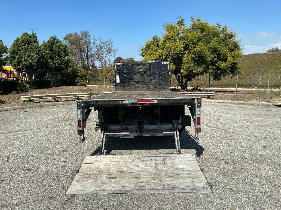 Flatbed Truck-Light and Medium Duty Trucks-Ford-2019-F450-Torrance-CA-106,160\n\t\tmiles-$ 32,500 - Image 9