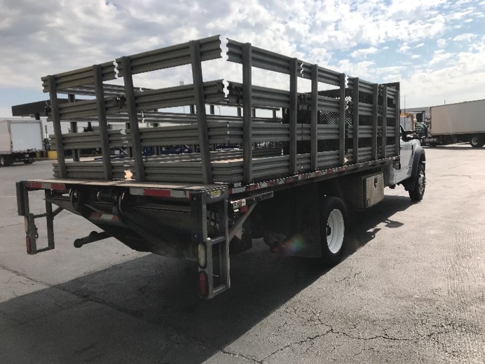 Flatbed Truck-Light and Medium Duty Trucks-Ford-2019-F450-Torrance-CA-31,367\n\t\tmiles-$ 42,250 - Image 13