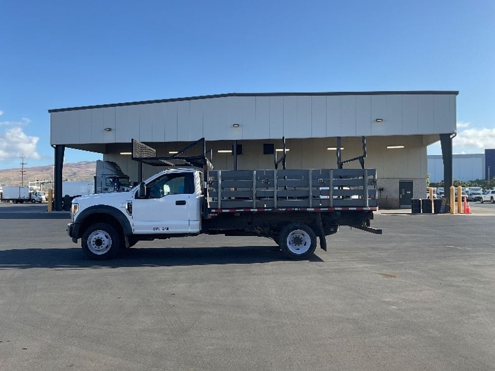 Flatbed Truck-Light and Medium Duty Trucks-Ford-2019-F450-Torrance-CA-68,232\n\t\tmiles-$ 34,500 - Image 4