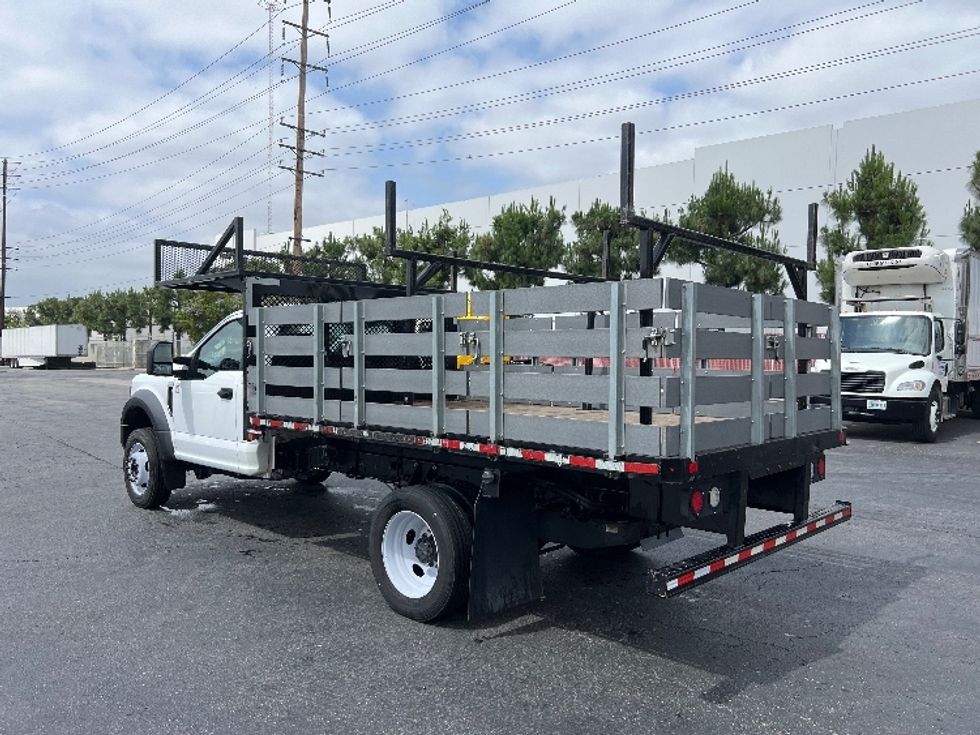 Flatbed Truck-Light and Medium Duty Trucks-Ford-2019-F450-Torrance-CA-75,132\n\t\tmiles-$ 32,250 - Image 6