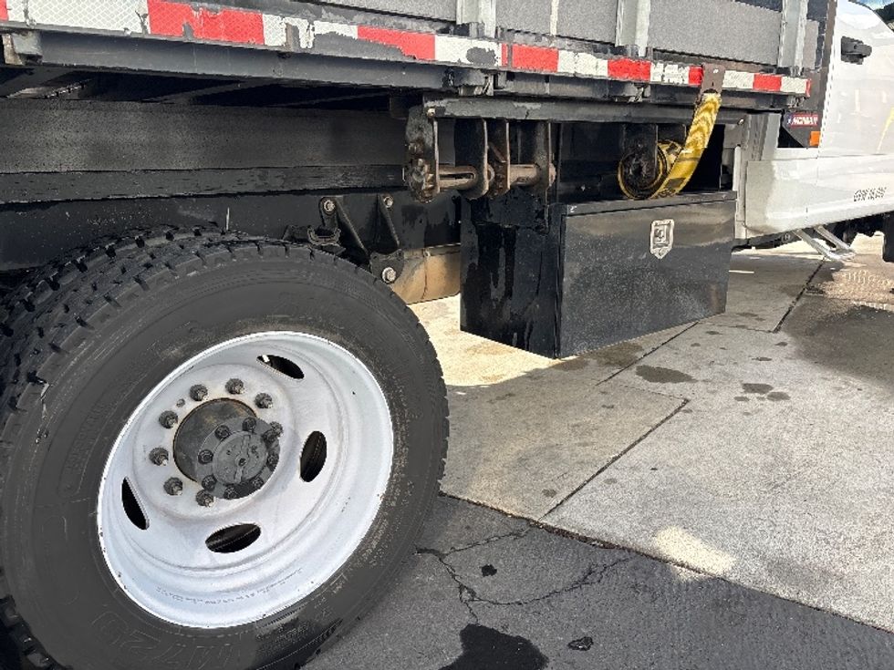 Flatbed Truck-Light and Medium Duty Trucks-Ford-2019-F450-West Sacramento-CA-47,679\n\t\tmiles-$ 35,750 - Image 14