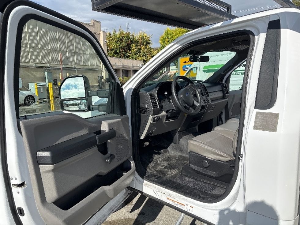 Flatbed Truck-Light and Medium Duty Trucks-Ford-2019-F450-West Sacramento-CA-47,679\n\t\tmiles-$ 35,750 - Image 16