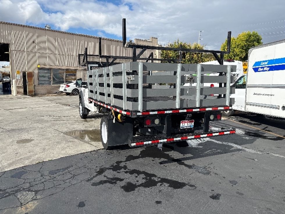 Flatbed Truck-Light and Medium Duty Trucks-Ford-2019-F450-West Sacramento-CA-47,679\n\t\tmiles-$ 35,750 - Image 6