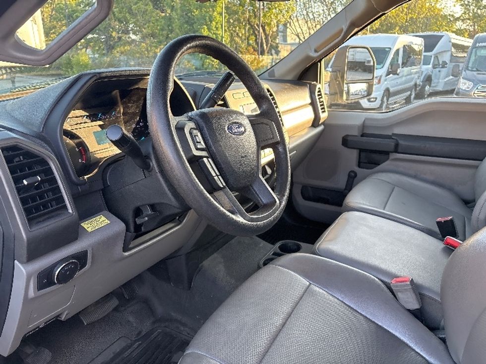 Flatbed Truck-Light and Medium Duty Trucks-Ford-2019-F450-West Sacramento-CA-80,222\n\t\tmiles-$ 41,750 - Image 17