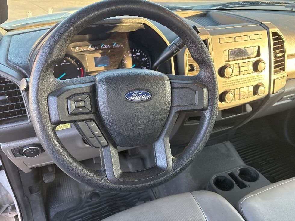 Flatbed Truck-Light and Medium Duty Trucks-Ford-2019-F450-West Sacramento-CA-80,222\n\t\tmiles-$ 41,750 - Image 18