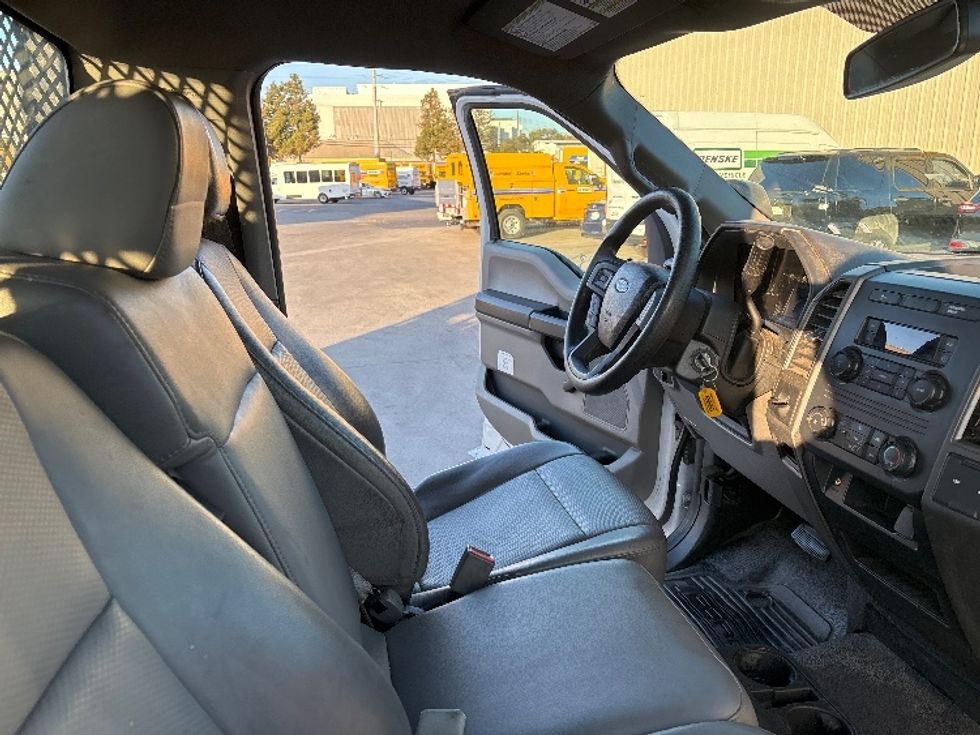 Flatbed Truck-Light and Medium Duty Trucks-Ford-2019-F450-West Sacramento-CA-80,222\n\t\tmiles-$ 41,750 - Image 22