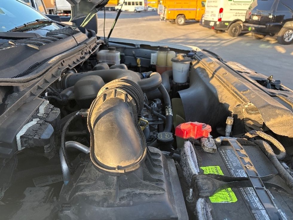 Flatbed Truck-Light and Medium Duty Trucks-Ford-2019-F450-West Sacramento-CA-80,222\n\t\tmiles-$ 41,750 - Image 24