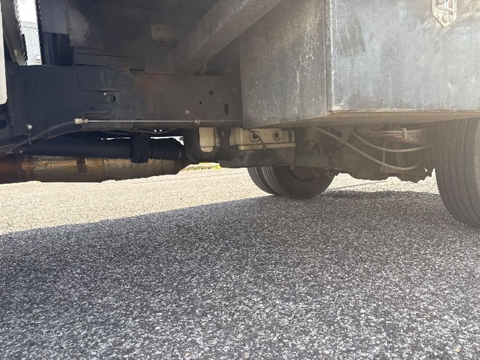 Flatbed Truck-Light and Medium Duty Trucks-Ford-2019-F550-Birmingham-AL-106,736\n\t\tmiles-$ 41,500 - Image 5