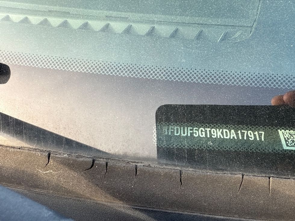 Flatbed Truck-Light and Medium Duty Trucks-Ford-2019-F550-Jessup-MD-64,166\n\t\tmiles-$ 39,750 - Image 24