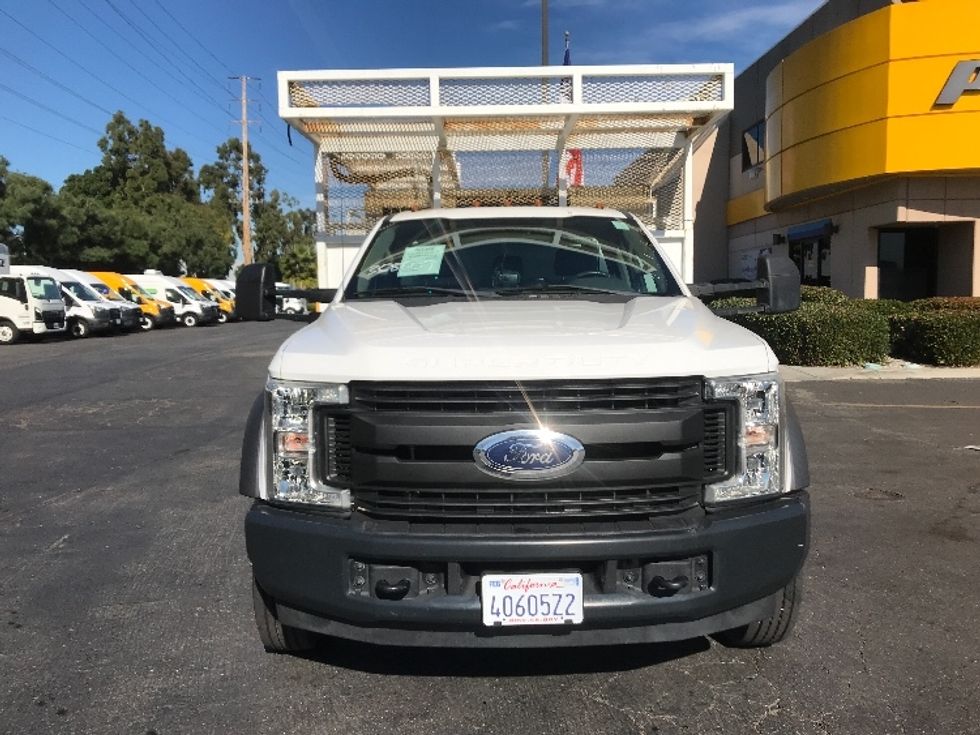 Flatbed Truck-Light and Medium Duty Trucks-Ford-2019-F550-La Mirada-CA-28,107\n\t\tmiles-$ 42,000 - Image 2
