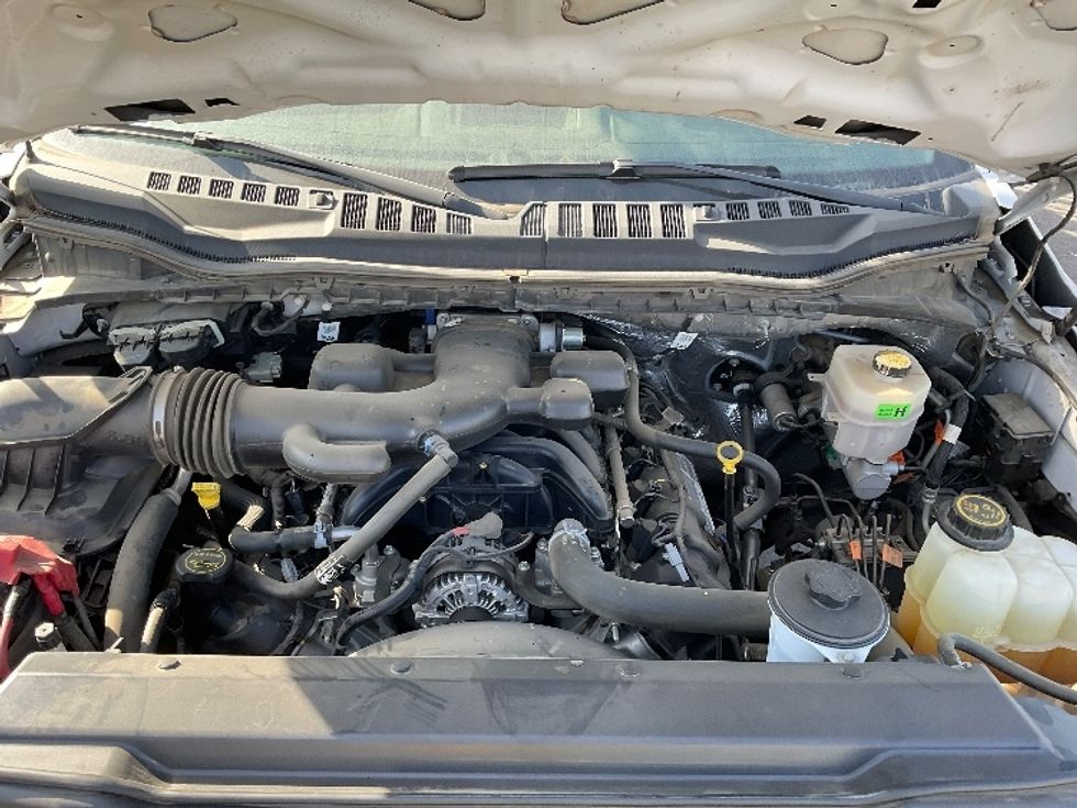 Flatbed Truck-Light and Medium Duty Trucks-Ford-2019-F550-La Mirada-CA-28,107\n\t\tmiles-$ 42,000 - Image 9