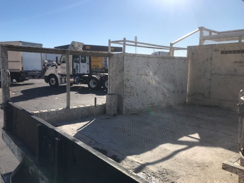 Flatbed Truck-Light and Medium Duty Trucks-Ford-2019-F550-La Mirada-CA-44,441\n\t\tmiles-$ 39,500 - Image 9