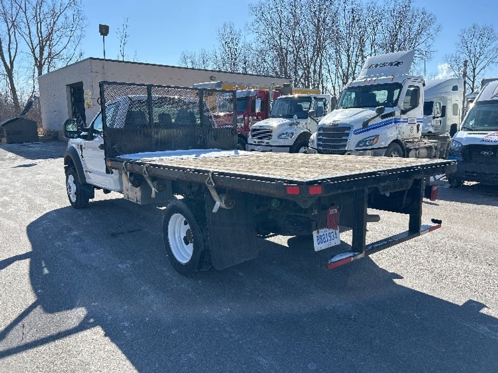 Flatbed Truck-Light and Medium Duty Trucks-Ford-2019-F550-Lansing-MI-42,051\n\t\tmiles-$ 41,250 - Image 6