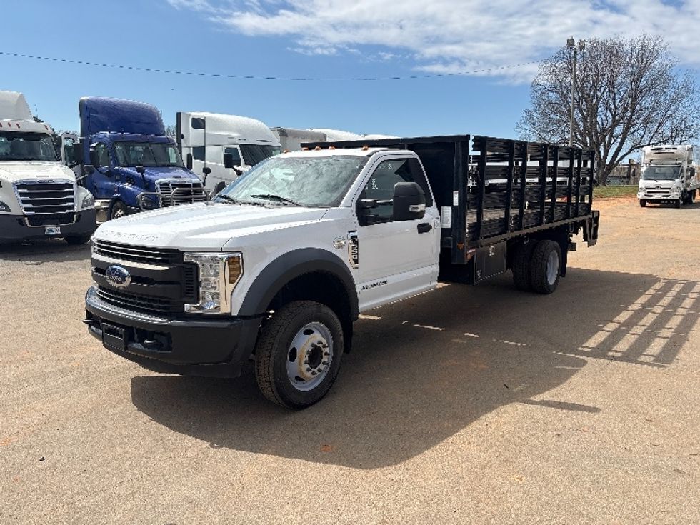 Flatbed Truck-Light and Medium Duty Trucks-Ford-2019-F550-Mebane-NC-16,164\n\t\tmiles-$ 51,500 - Image 3