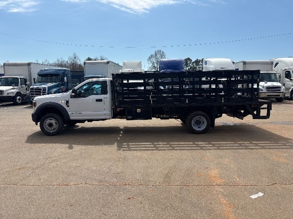 Flatbed Truck-Light and Medium Duty Trucks-Ford-2019-F550-Mebane-NC-16,164\n\t\tmiles-$ 51,500 - Image 4