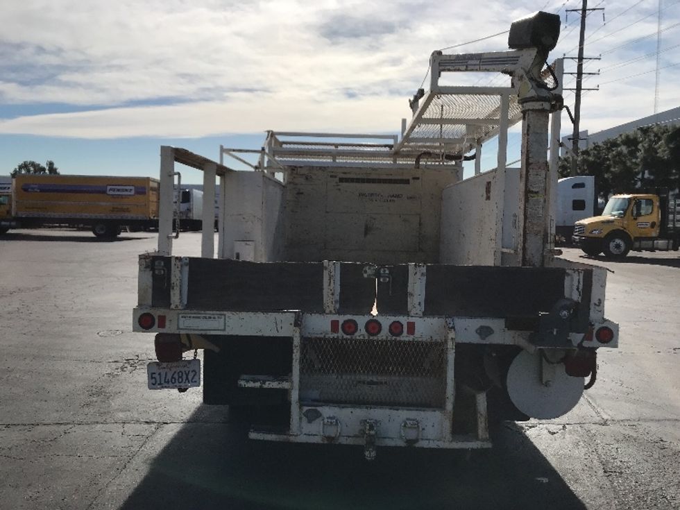 Flatbed Truck-Light and Medium Duty Trucks-Ford-2019-F550-Torrance-CA-30,843\n\t\tmiles-$ 41,750 - Image 7