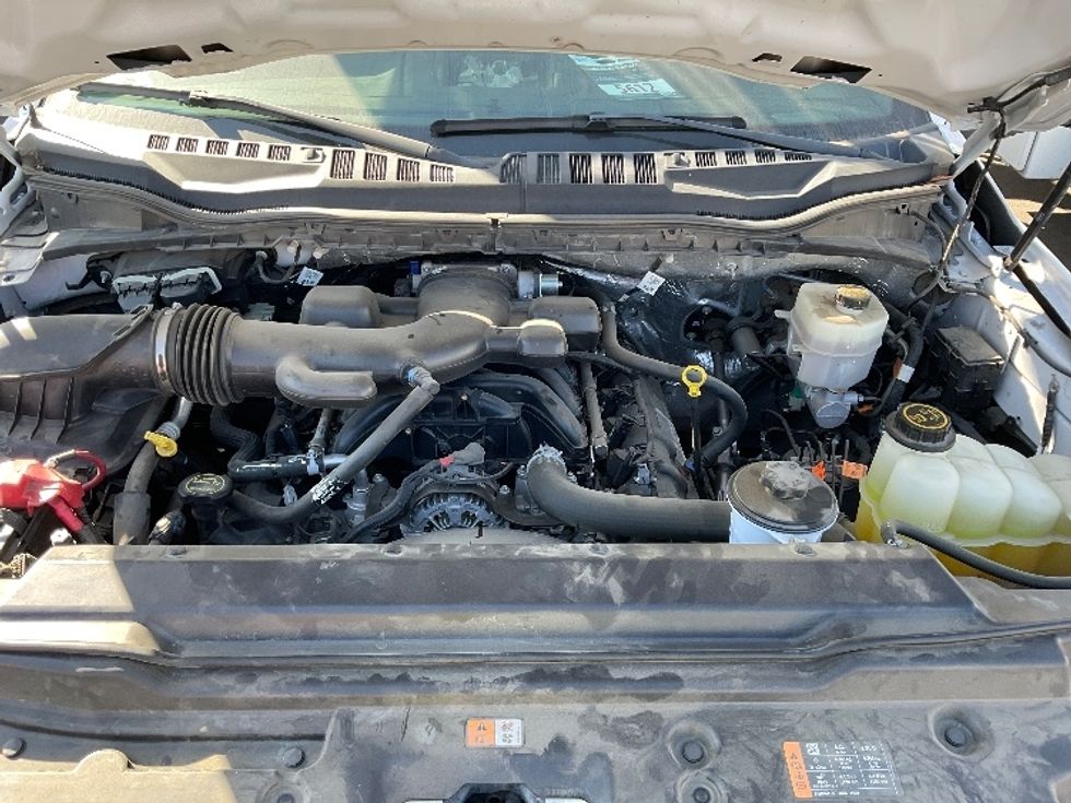 Flatbed Truck-Light and Medium Duty Trucks-Ford-2019-F550-Torrance-CA-30,843\n\t\tmiles-$ 41,750 - Image 9