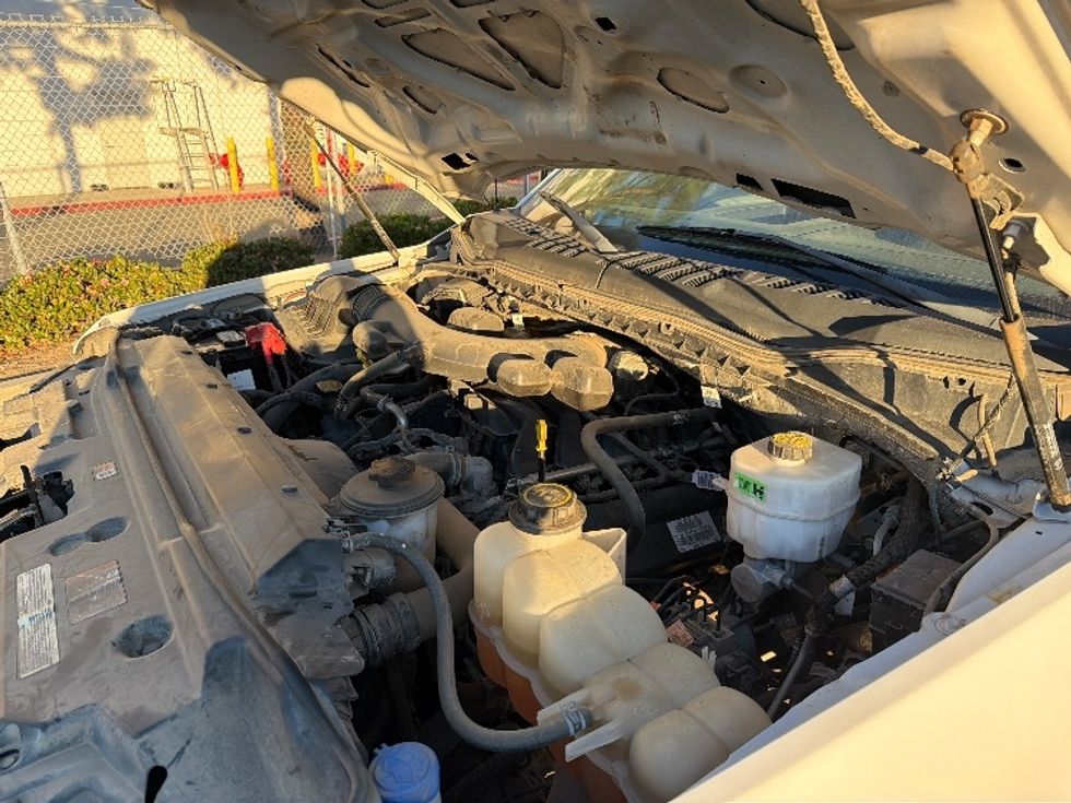 Flatbed Truck-Light and Medium Duty Trucks-Ford-2019-F550-Torrance-CA-40,208\n\t\tmiles-$ 40,750 - Image 20