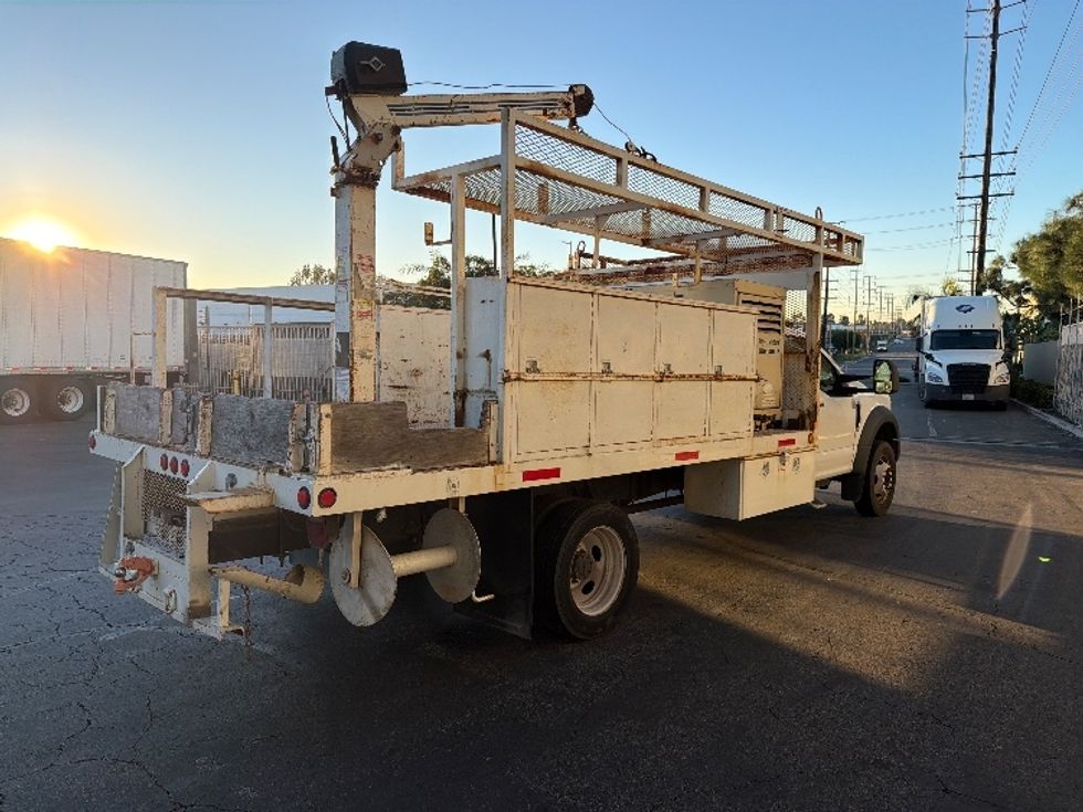 Flatbed Truck-Light and Medium Duty Trucks-Ford-2019-F550-Torrance-CA-40,208\n\t\tmiles-$ 40,750 - Image 9