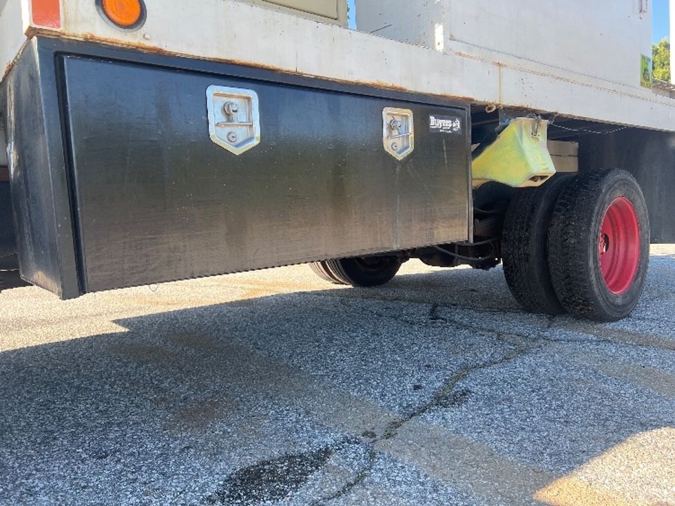 Flatbed Truck-Light and Medium Duty Trucks-Ford-2019-F550-Torrance-CA-41,847\n\t\tmiles-$ 40,750 - Image 5