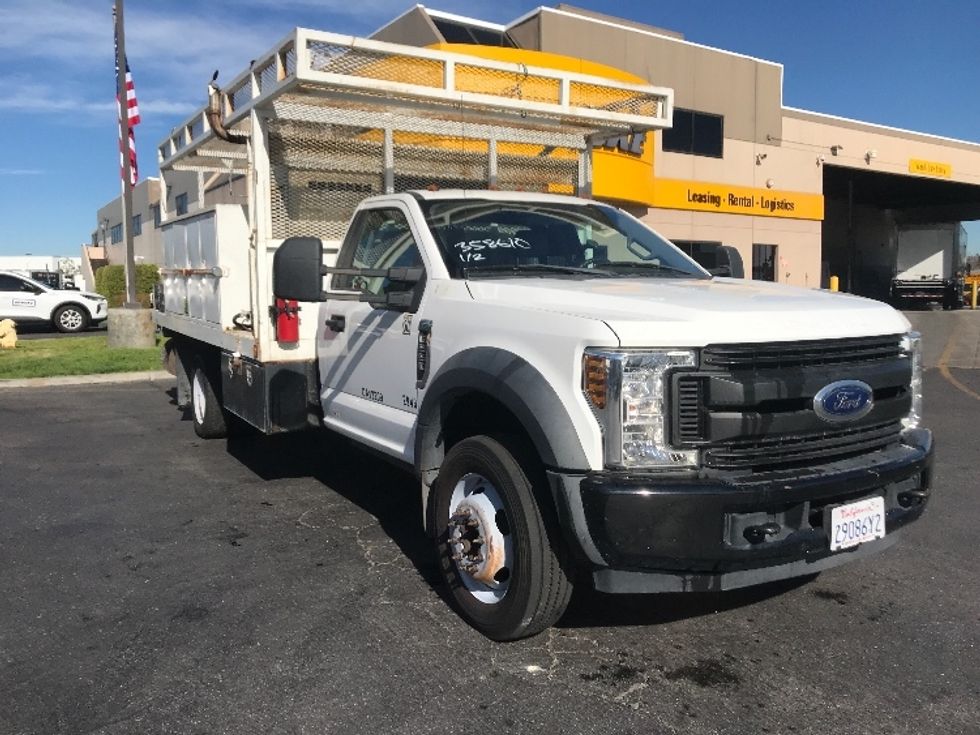 Flatbed Truck-Light and Medium Duty Trucks-Ford-2019-F550-Torrance-CA-46,480\n\t\tmiles-$ 40,250 - Image 1