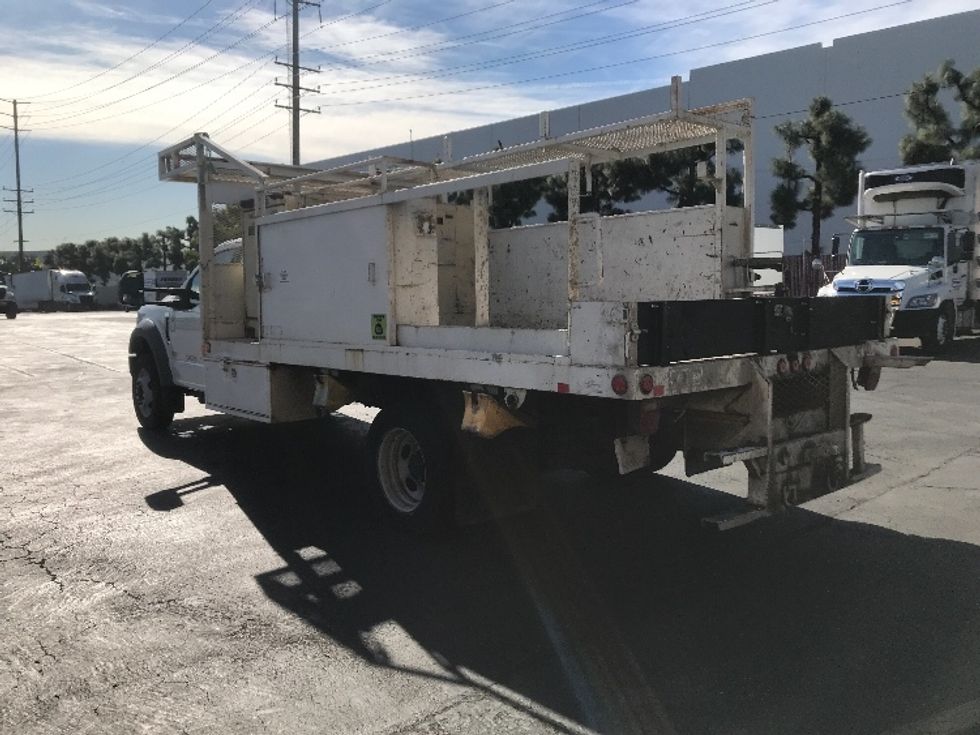Flatbed Truck-Light and Medium Duty Trucks-Ford-2019-F550-Torrance-CA-46,480\n\t\tmiles-$ 40,250 - Image 6