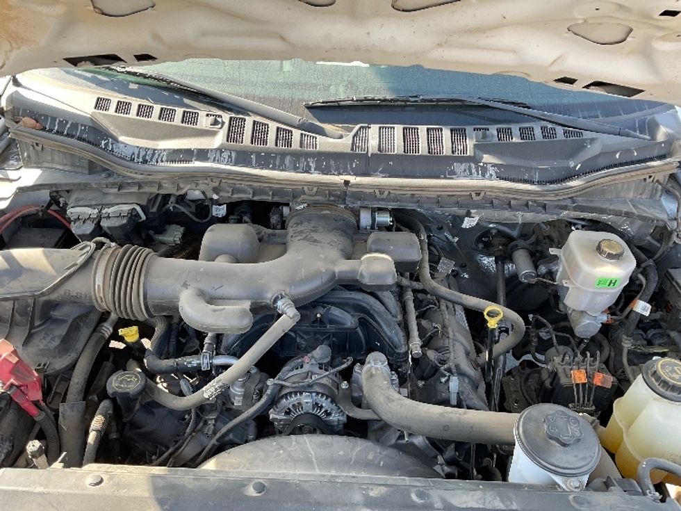 Flatbed Truck-Light and Medium Duty Trucks-Ford-2019-F550-Torrance-CA-46,558\n\t\tmiles-$ 36,250 - Image 9