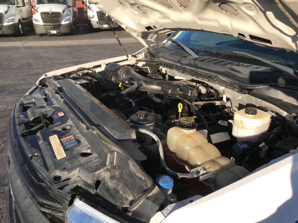 Flatbed Truck-Light and Medium Duty Trucks-Ford-2019-F550-Torrance-CA-75,447\n\t\tmiles-$ 37,500 - Image 24