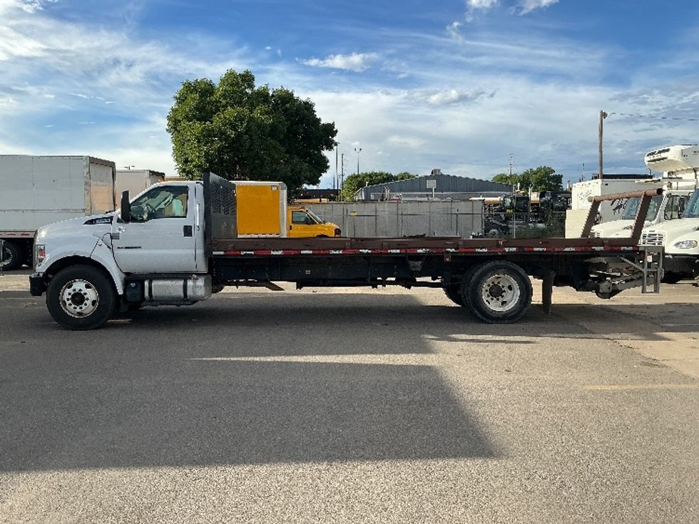 Flatbed Truck-Light and Medium Duty Trucks-Ford-2019-F650-Denver-CO-97,872\n\t\tmiles-$ 45,250 - Image 4