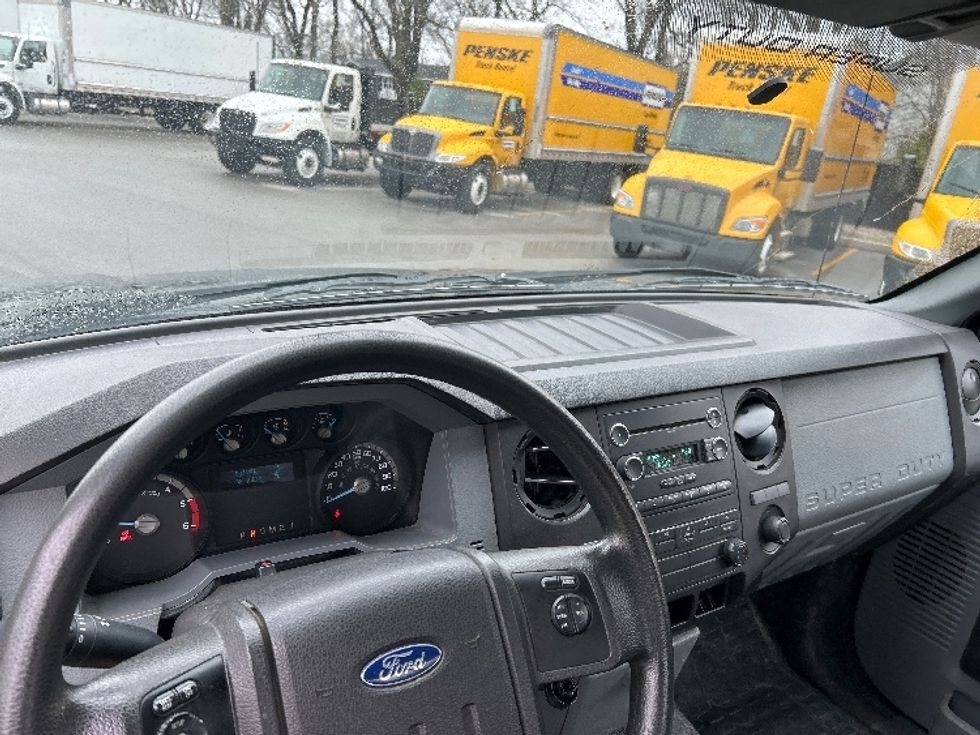 Flatbed Truck-Light and Medium Duty Trucks-Ford-2019-F750-Byron Center-MI-62,605\n\t\tmiles-$ 40,750 - Image 14