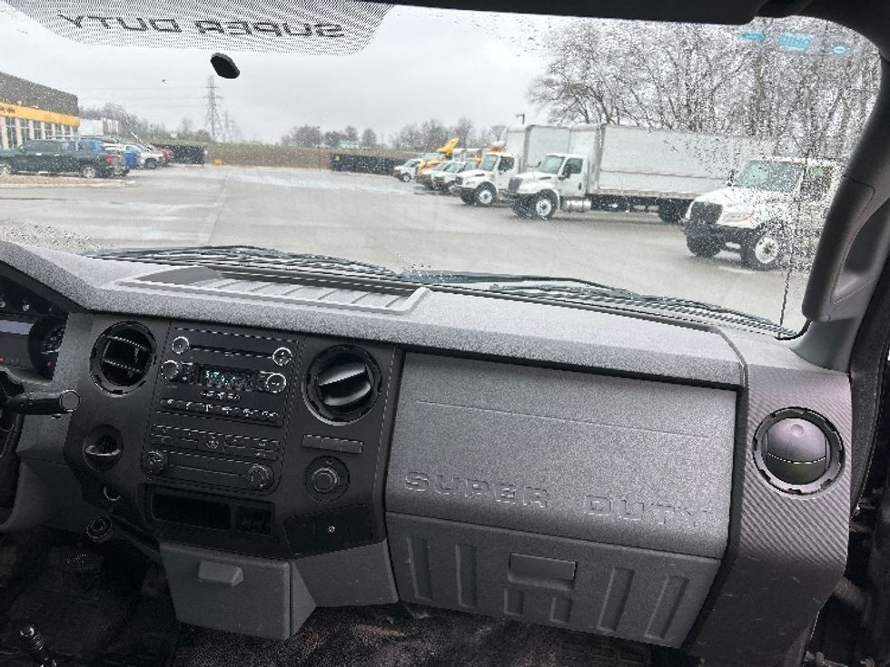Flatbed Truck-Light and Medium Duty Trucks-Ford-2019-F750-Byron Center-MI-62,605\n\t\tmiles-$ 40,750 - Image 18