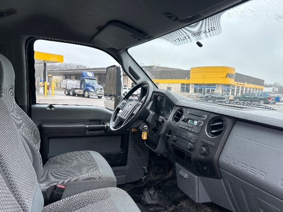 Flatbed Truck-Light and Medium Duty Trucks-Ford-2019-F750-Byron Center-MI-62,605\n\t\tmiles-$ 40,750 - Image 19