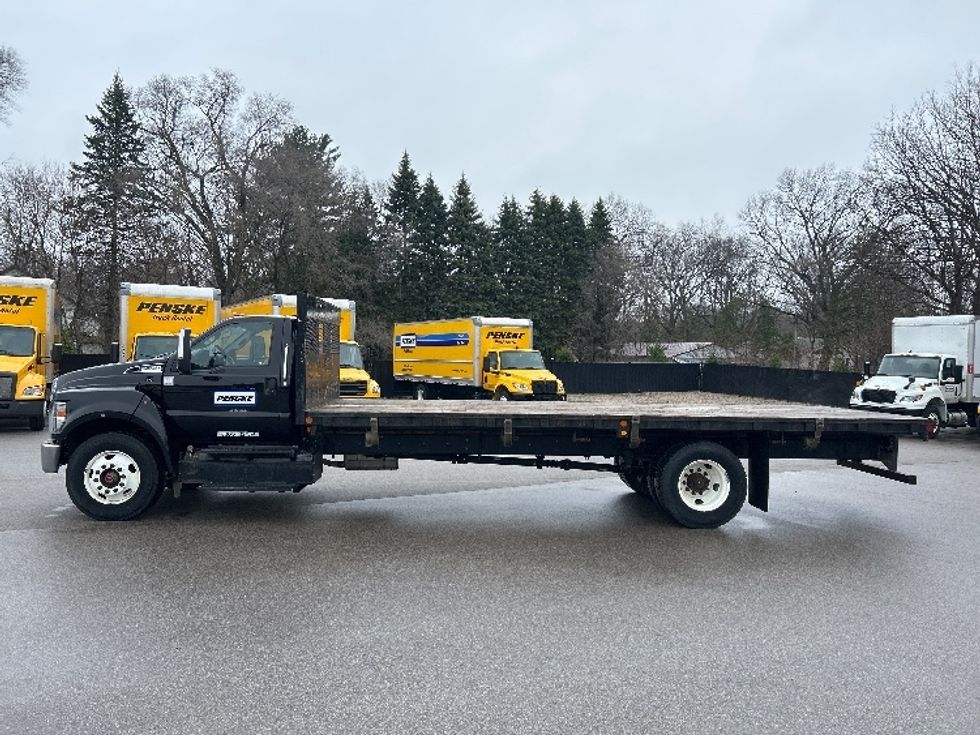 Flatbed Truck-Light and Medium Duty Trucks-Ford-2019-F750-Byron Center-MI-62,605\n\t\tmiles-$ 40,750 - Image 4