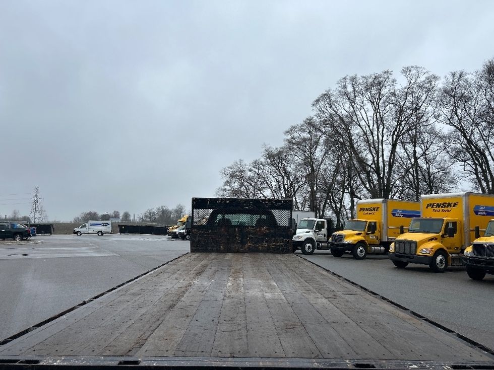 Flatbed Truck-Light and Medium Duty Trucks-Ford-2019-F750-Byron Center-MI-62,605\n\t\tmiles-$ 40,750 - Image 8