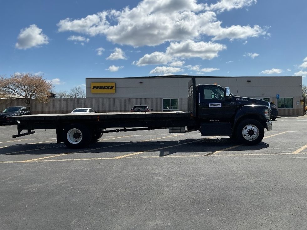 Flatbed Truck-Light and Medium Duty Trucks-Ford-2019-F750-Fort Wayne-IN-76,125\n\t\tmiles-$ 44,500 - Image 11