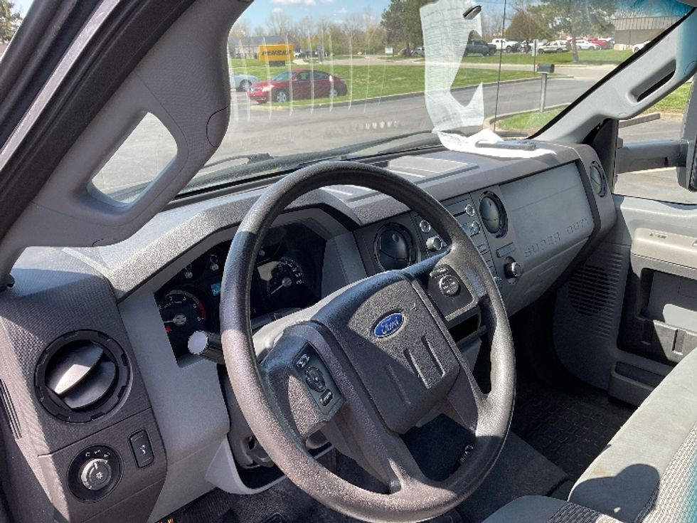 Flatbed Truck-Light and Medium Duty Trucks-Ford-2019-F750-Fort Wayne-IN-76,125\n\t\tmiles-$ 44,500 - Image 13