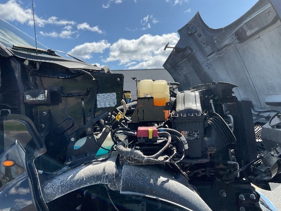 Flatbed Truck-Light and Medium Duty Trucks-Ford-2019-F750-Fort Wayne-IN-76,125\n\t\tmiles-$ 44,500 - Image 19