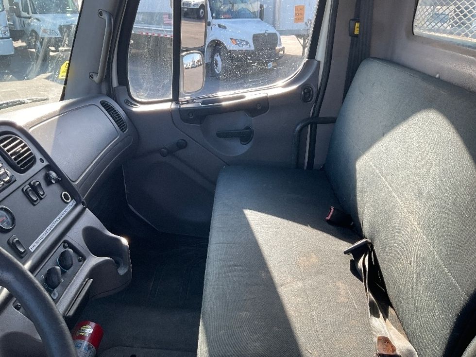 Flatbed Truck-Light and Medium Duty Trucks-Freightliner-2012-M2-Hayward-CA-183,026\n\t\tmiles-$ 33,500 - Image 19