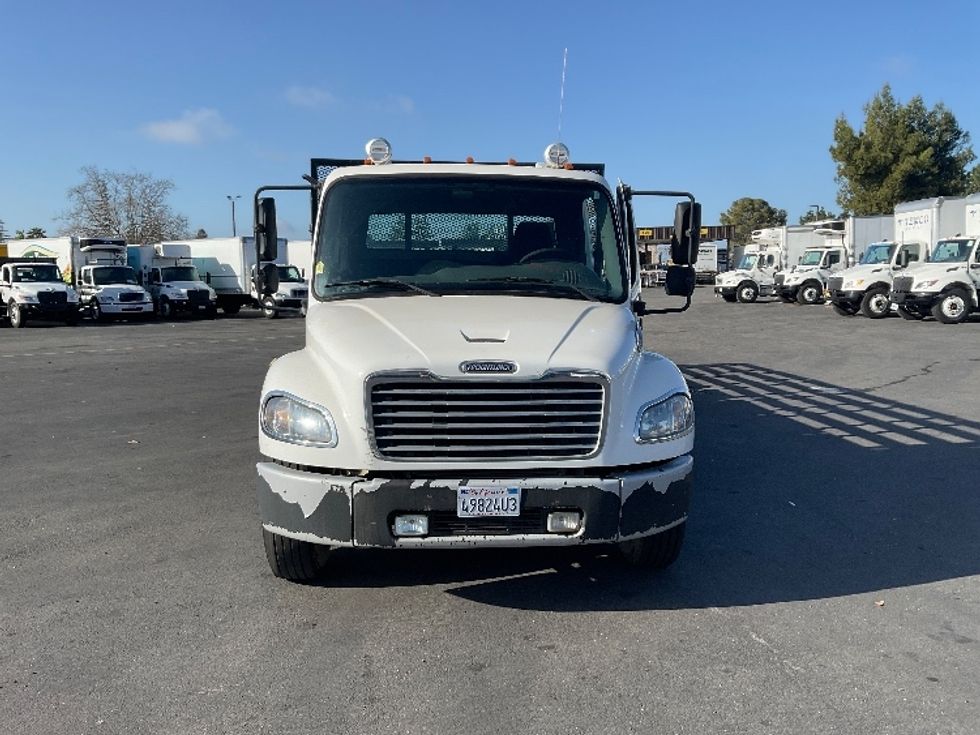 Flatbed Truck-Light and Medium Duty Trucks-Freightliner-2012-M2-Hayward-CA-183,026\n\t\tmiles-$ 33,500 - Image 2