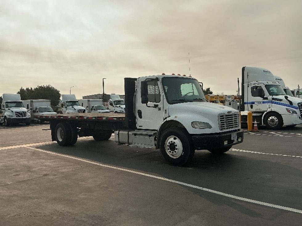 Flatbed Truck-Light and Medium Duty Trucks-Freightliner-2012-M2-Stockton-CA-242,469\n\t\tmiles-$ 12,000 - Image 1